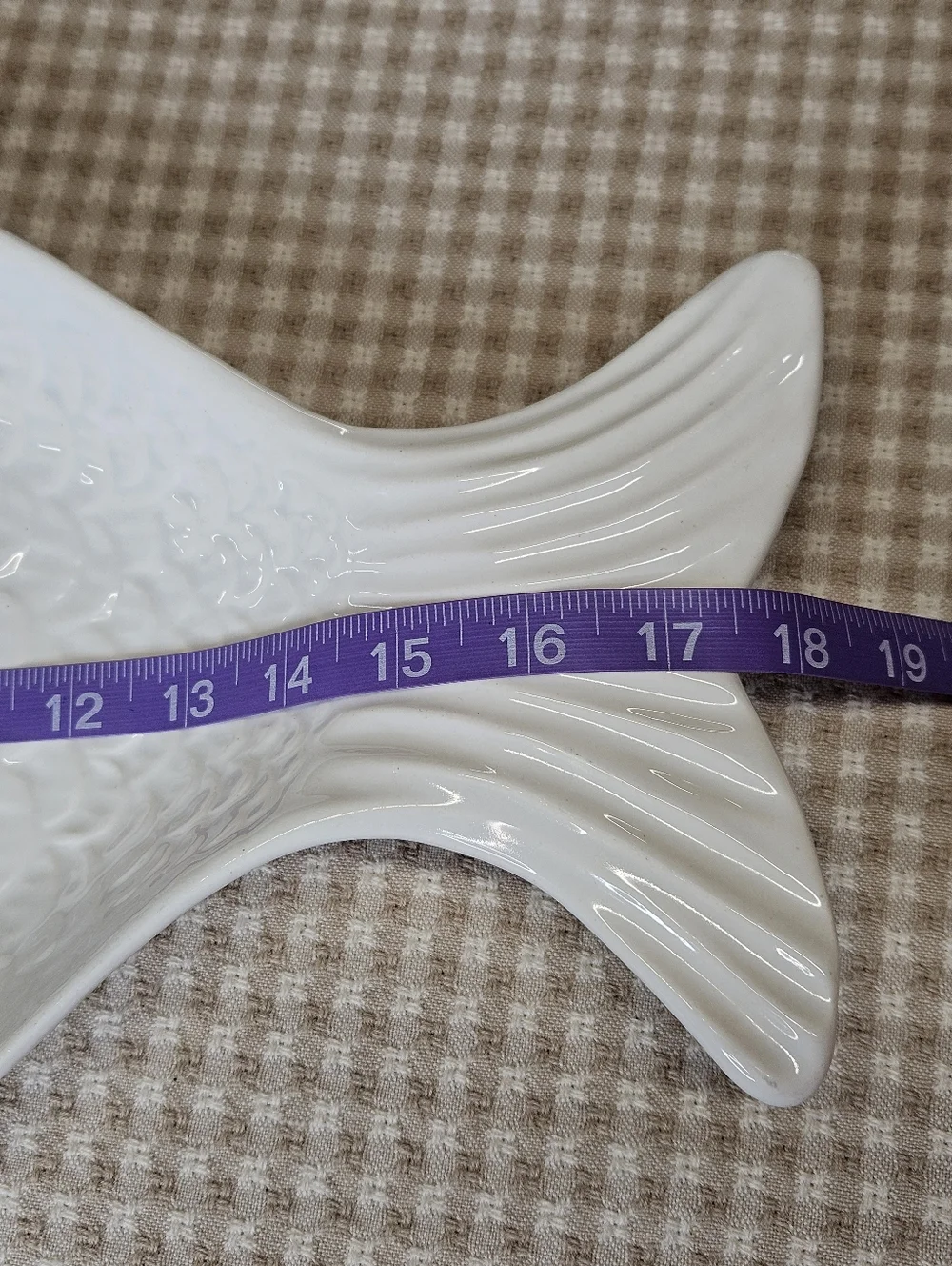 Vintage Calif USA 589 White Ceramic Fish Platter MCM Coastal Seafoid Servewear